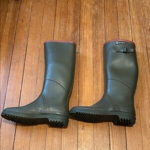 Aigle Olive Green Rain Boots with Brown Trim